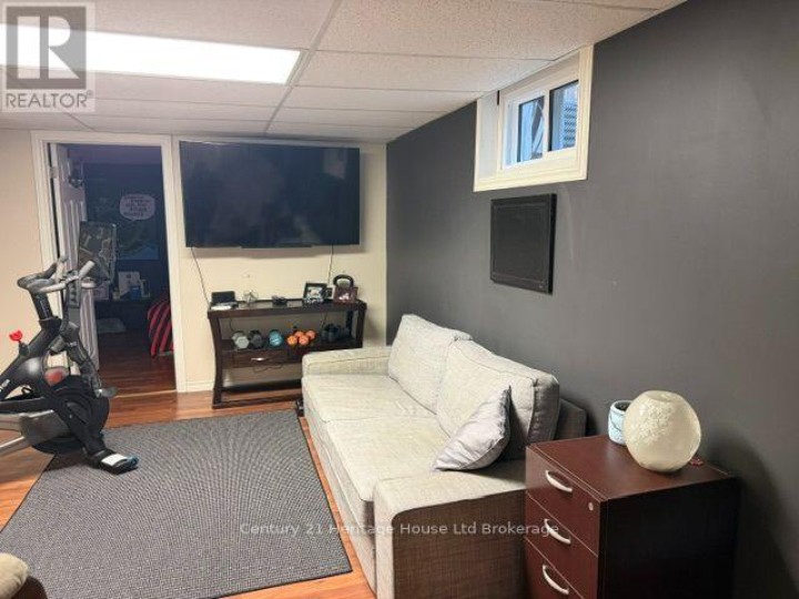 Photo 17 at 31 Parkwood Drive, Tillsonburg