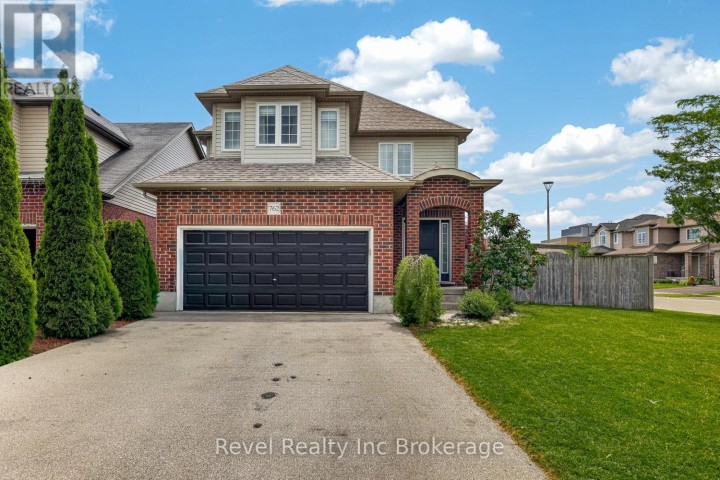 Photo 2 at 762 Frontenac Crescent, Woodstock - South, Woodstock