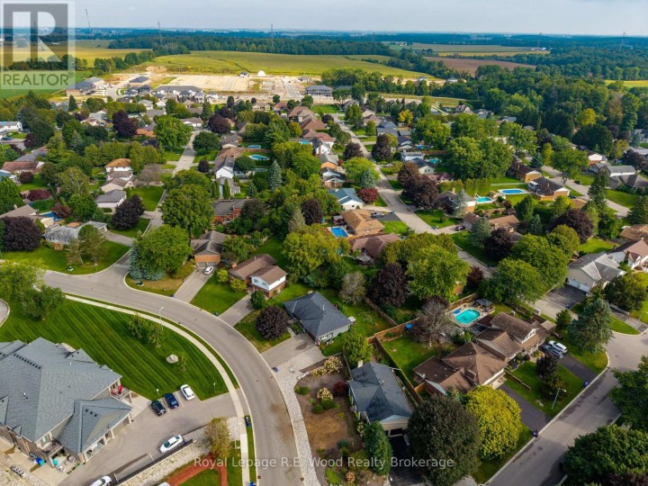 Photo 36 at 4 Owl Drive, Tillsonburg