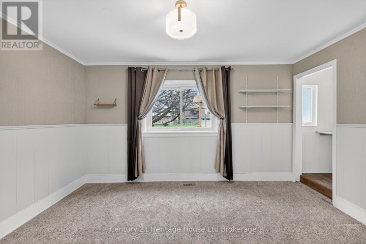 Photo 10 at 69 Bee Street, Woodstock - South, Woodstock