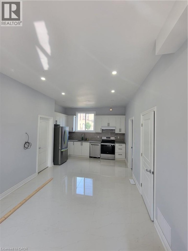 Photo 4 at 103 Peel Street, East Ward, Brantford