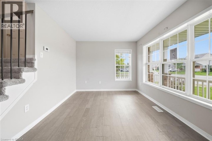 Photo 7 at 90 Osborn Avenue, Empire, Brantford
