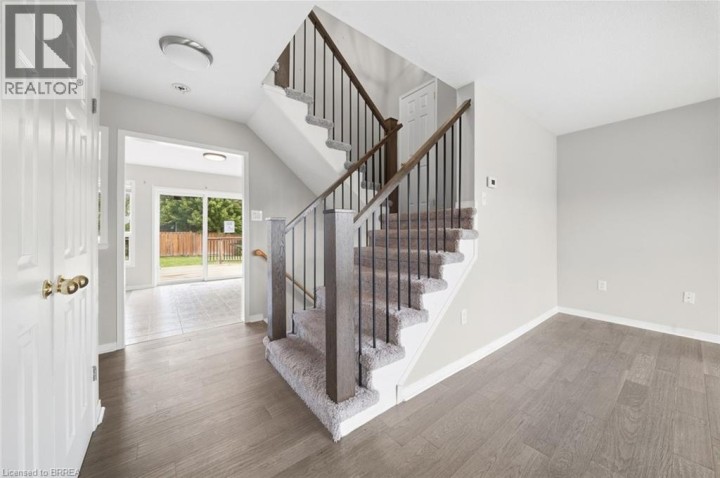 Photo 8 at 90 Osborn Avenue, Empire, Brantford