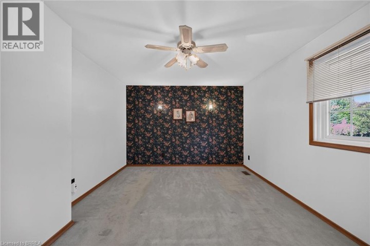 Photo 28 at 5 Rathbun Place, Henderson, Brantford
