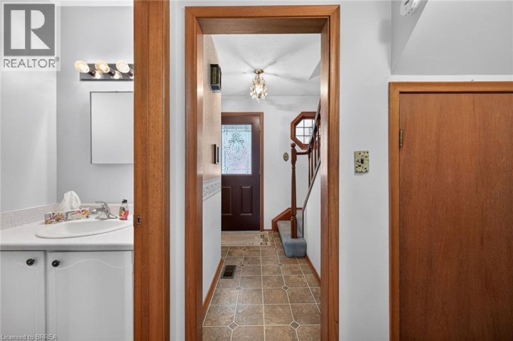 Photo 26 at 5 Rathbun Place, Henderson, Brantford