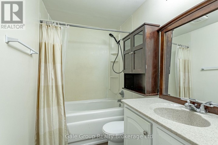 Photo 15 at 4 - 370 Springbank Avenue, Woodstock - North, Woodstock