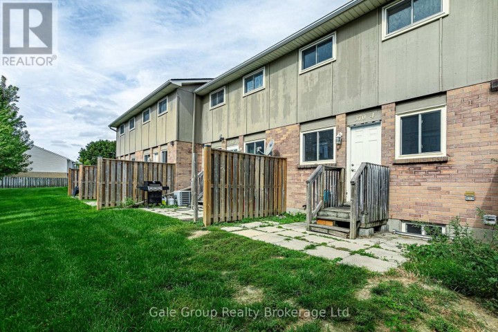 Photo 22 at 4 - 370 Springbank Avenue, Woodstock - North, Woodstock
