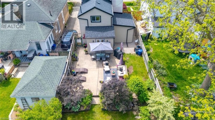 Photo 36 at 62 East Avenue, Victoria / Arthur, Brantford