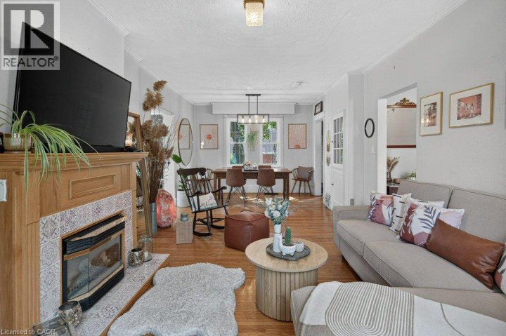 Photo 11 at 32 Lincoln Avenue, Holmedale, Brantford