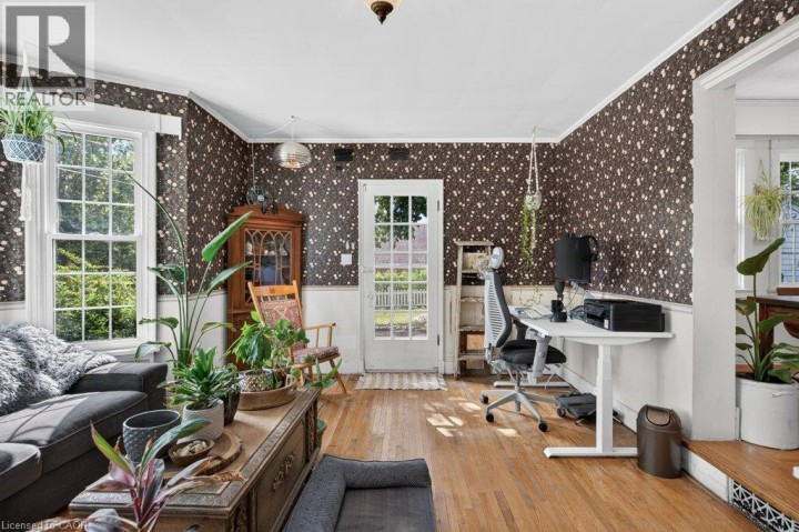 Photo 18 at 32 Lincoln Avenue, Holmedale, Brantford