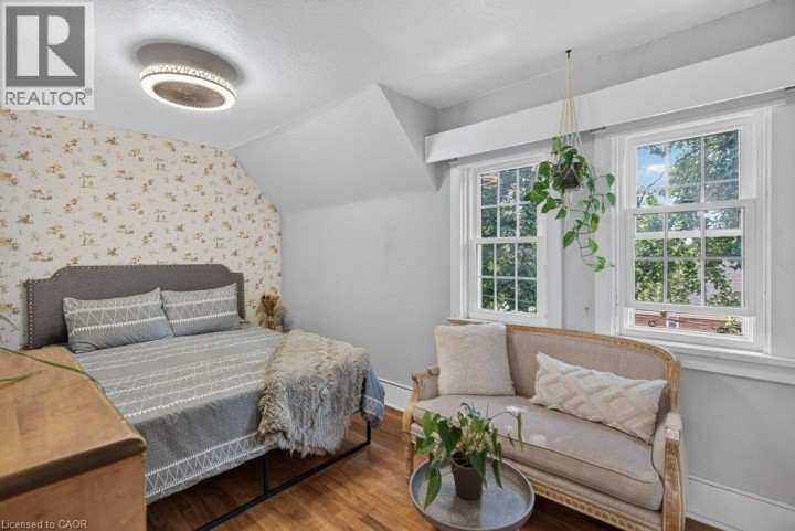 Photo 30 at 32 Lincoln Avenue, Holmedale, Brantford