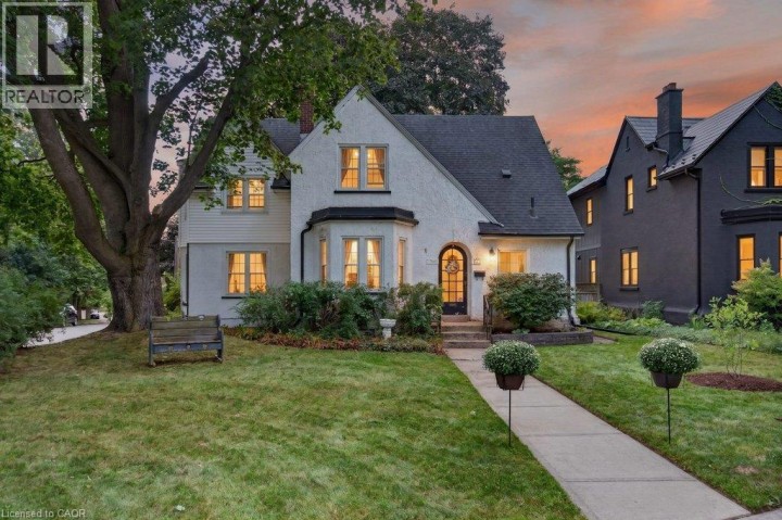 Photo 1 at 32 Lincoln Avenue, Holmedale, Brantford
