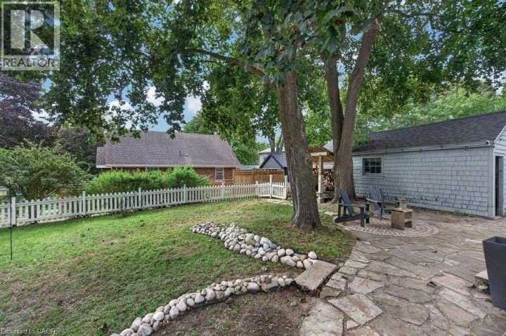 Photo 41 at 32 Lincoln Avenue, Holmedale, Brantford