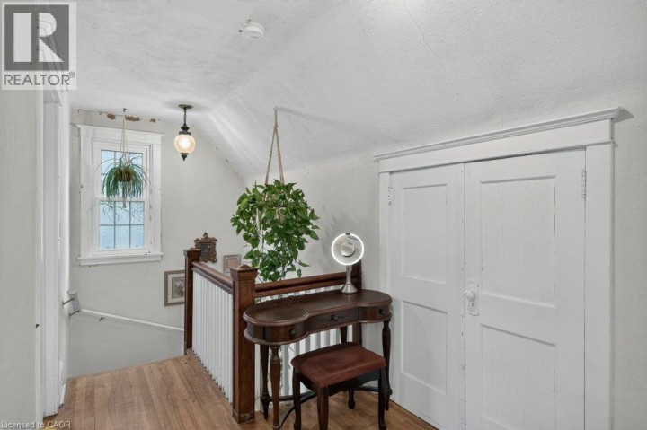 Photo 25 at 32 Lincoln Avenue, Holmedale, Brantford