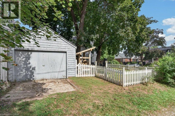 Photo 45 at 32 Lincoln Avenue, Holmedale, Brantford
