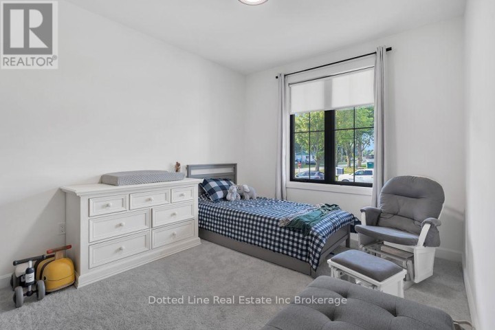 Photo 13 at 4 Charles Court, Port Burwell, Bayham