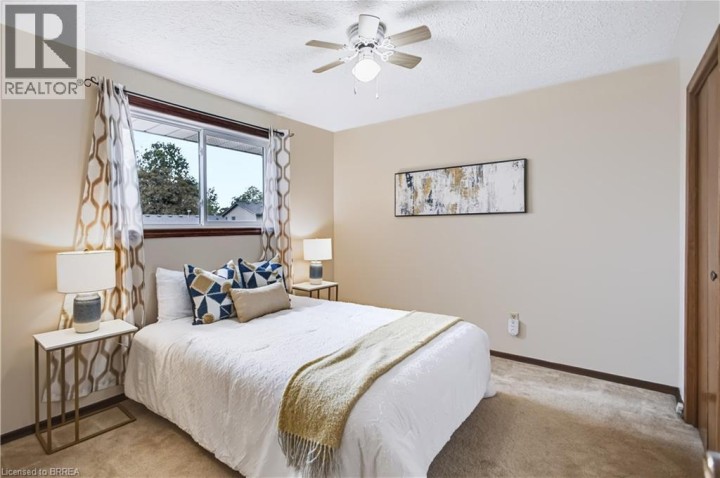 Photo 11 at 35 Coachwood Road, Cedarland, Brantford