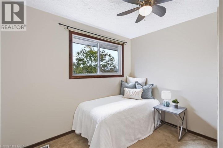 Photo 17 at 35 Coachwood Road, Cedarland, Brantford