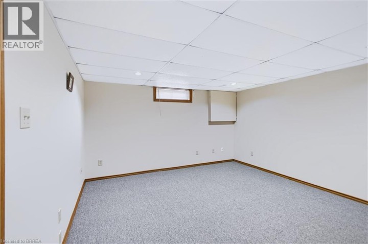 Photo 22 at 35 Coachwood Road, Cedarland, Brantford