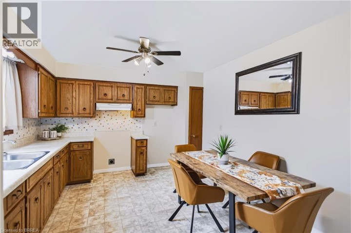 Photo 6 at 35 Coachwood Road, Cedarland, Brantford