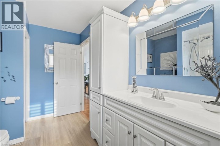 Photo 20 at 94 Kent Road, Northridge, Brantford