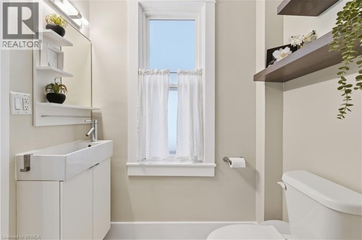 Photo 19 at 87 Strathcona Avenue, Eagle Place West, Brantford