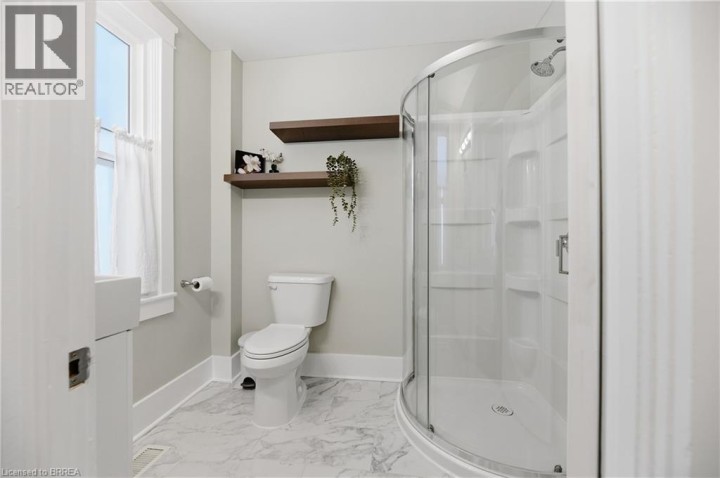 Photo 20 at 87 Strathcona Avenue, Eagle Place West, Brantford