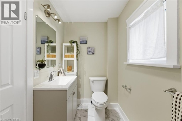 Photo 23 at 87 Strathcona Avenue, Eagle Place West, Brantford