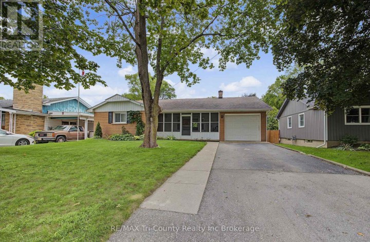Photo 31 at 9 Parkside Drive, Tillsonburg