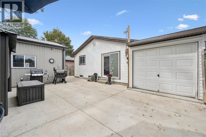 Photo 21 at 136 Woodlawn Avenue, Woodlawn, Brantford