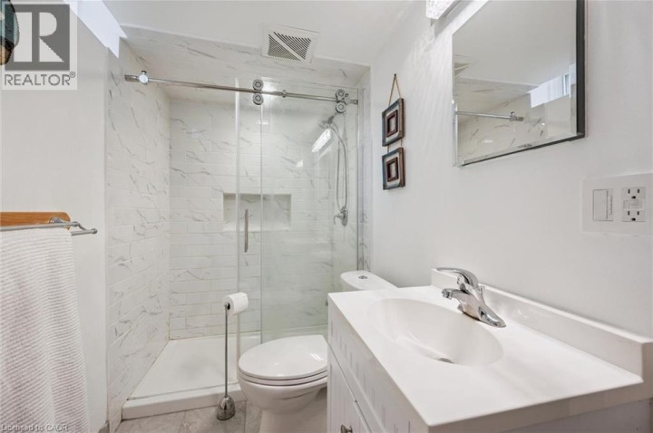 Photo 17 at 136 Woodlawn Avenue, Woodlawn, Brantford