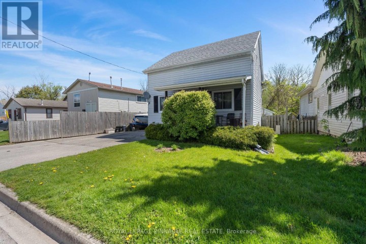 Photo 2 at 249 Owen Street, Simcoe, Norfolk County