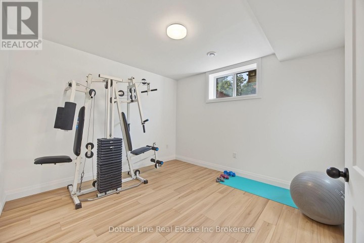 Photo 21 at 4 Charles Court, Port Burwell, Bayham