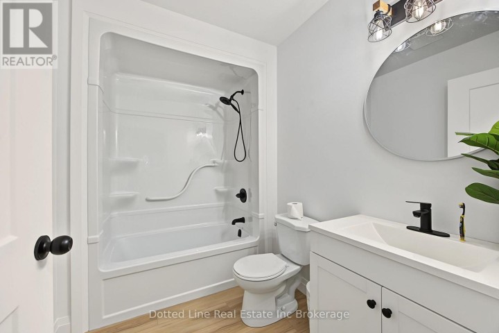 Photo 25 at 4 Charles Court, Port Burwell, Bayham