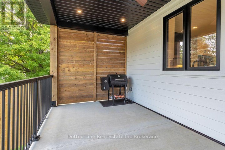 Photo 31 at 4 Charles Court, Port Burwell, Bayham