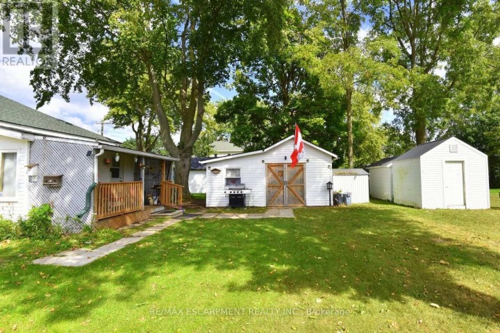 Photo 15 at 8 Chestnut Street, Port Rowan, Norfolk County