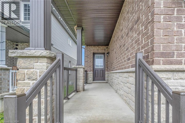 Photo 3 at 1318 Caen Avenue, Woodstock - North, Woodstock