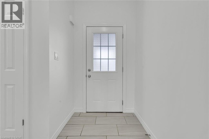 Photo 6 at 1318 Caen Avenue, Woodstock - North, Woodstock
