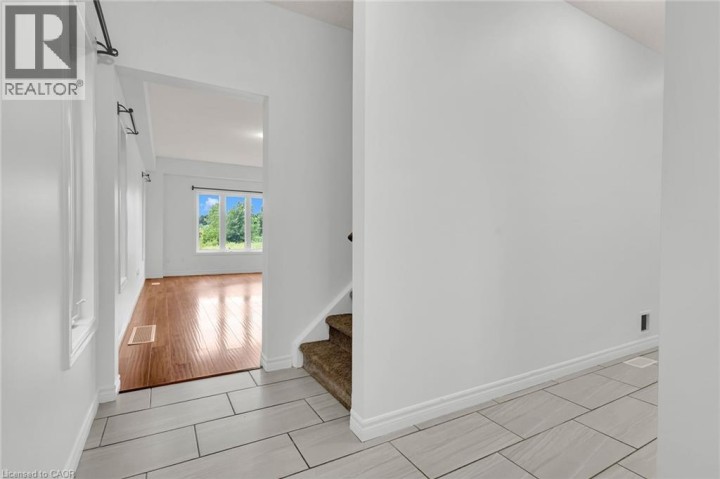 Photo 7 at 1318 Caen Avenue, Woodstock - North, Woodstock