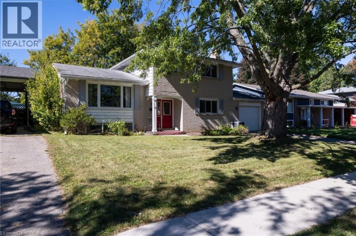 Photo 2 at 52 Brier Park Road, Brier Park, Brantford