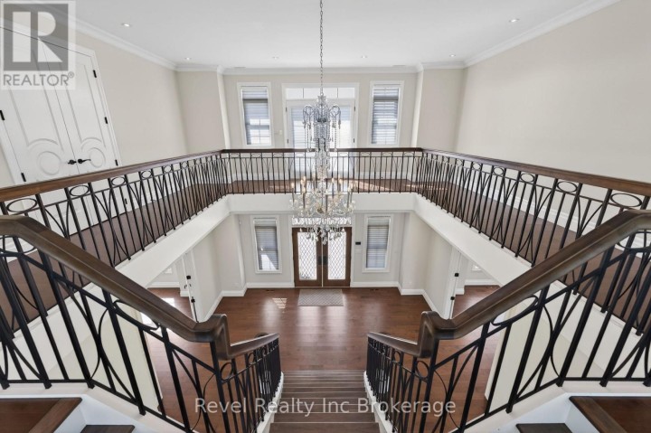 Photo 17 at 241 Tamarack Boulevard, Woodstock - North, Woodstock