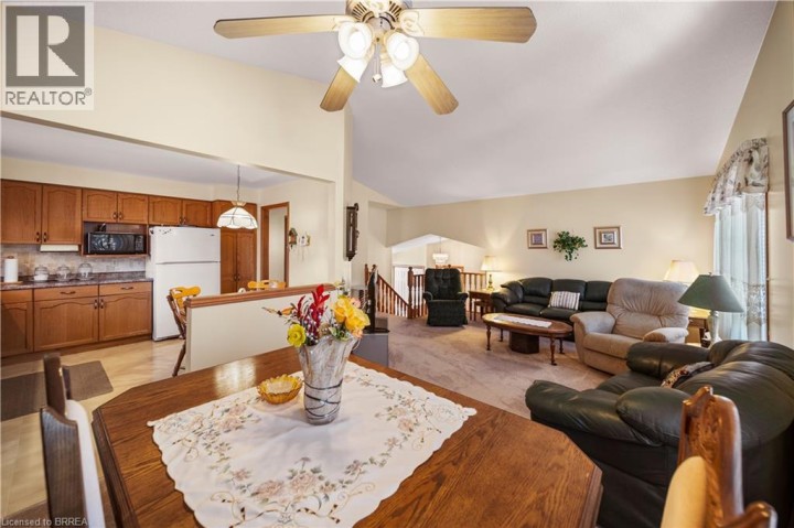 Photo 8 at 58 Olivetree Road, Mayfair, Brantford