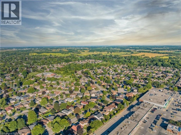 Photo 36 at 58 Olivetree Road, Mayfair, Brantford