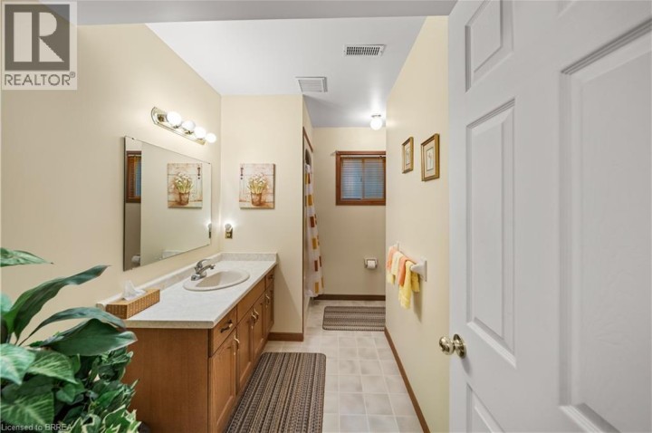 Photo 25 at 58 Olivetree Road, Mayfair, Brantford