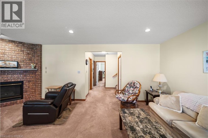 Photo 21 at 58 Olivetree Road, Mayfair, Brantford