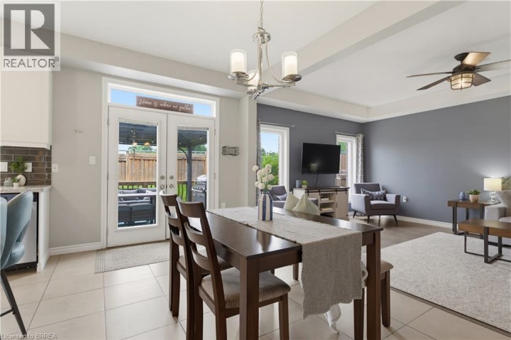 Photo 10 at 21 Irongate Drive, Innerkip (Victoria Park), Woodstock