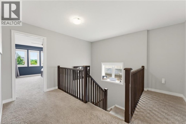 Photo 15 at 21 Irongate Drive, Innerkip (Victoria Park), Woodstock