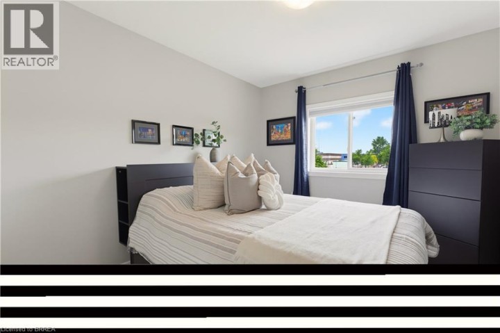 Photo 22 at 21 Irongate Drive, Innerkip (Victoria Park), Woodstock