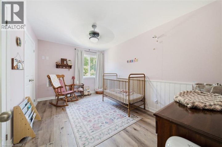 Photo 16 at 28 Grandview Street, Terrace Hill, Brantford
