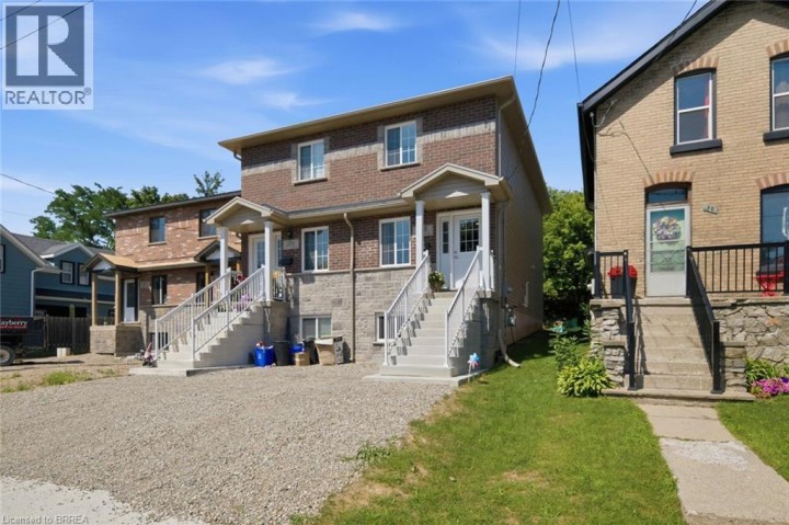 Photo 2 at 28 Grandview Street, Terrace Hill, Brantford